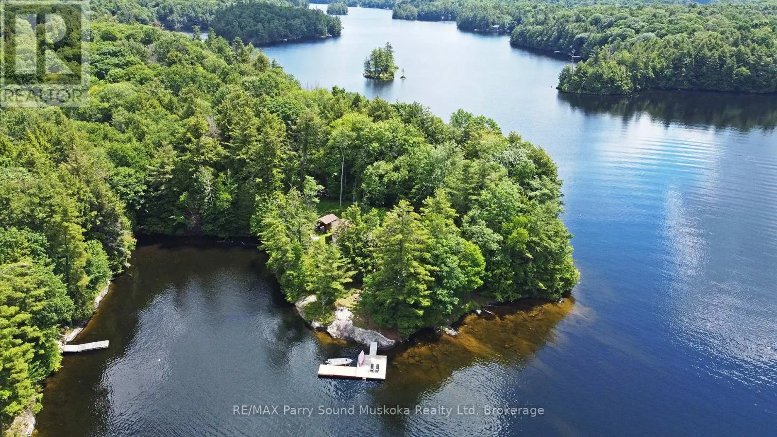 215 Crane Lake Water, The Archipelago (Archipelago South)